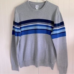 Gap size M men’s/boys sweater. Never worn